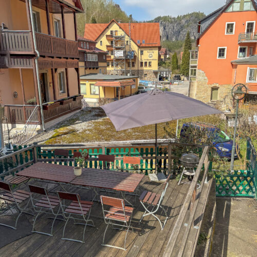 Tal - eigene Terrasse mit Grill