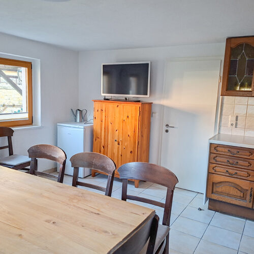 Tal - Wohnküche mit Esstisch